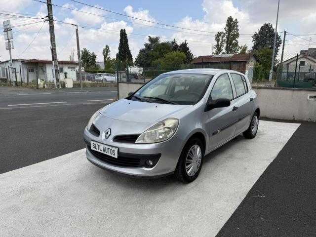 Renault Clio image 6