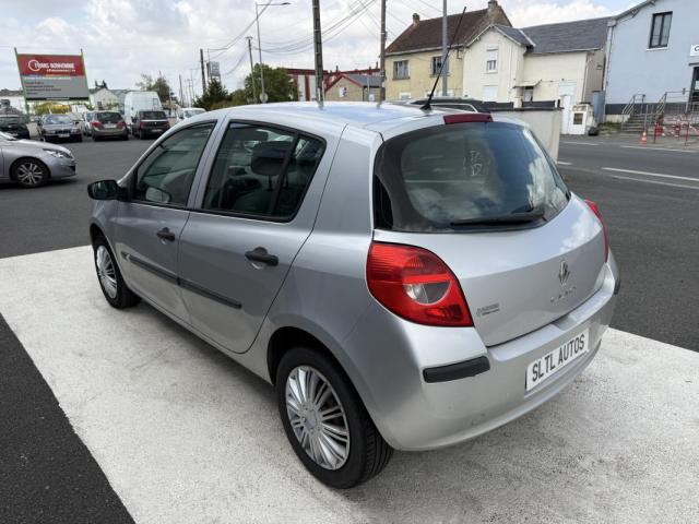 Renault Clio image 4