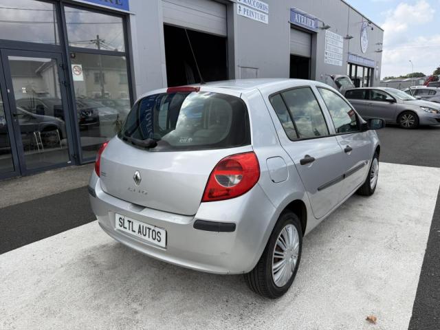 Renault Clio image 7