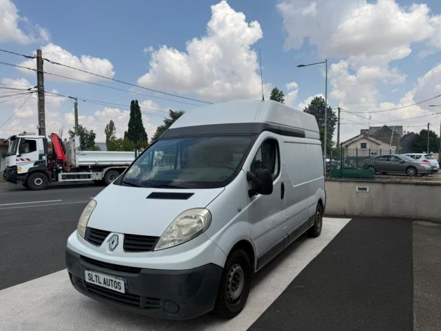 Renault Trafic image 3