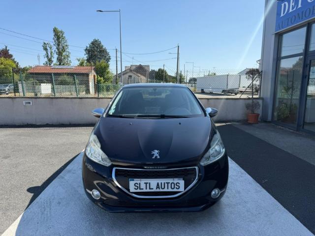 Peugeot 208 image 2