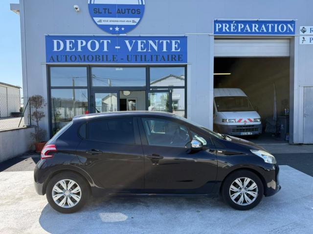 Peugeot 208 image 6