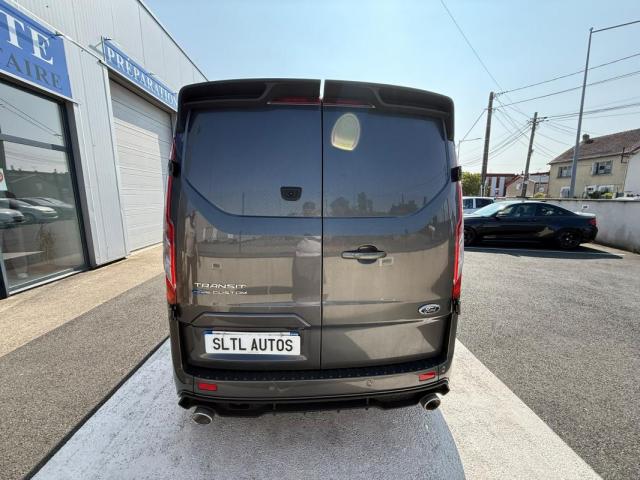 Ford Transit Custom image 2