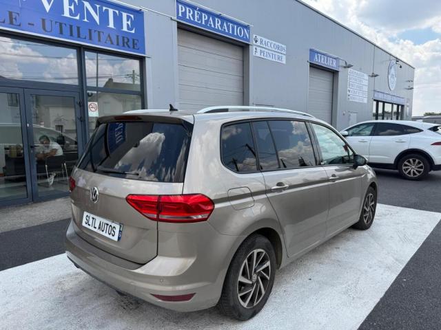 Volkswagen Touran image 8