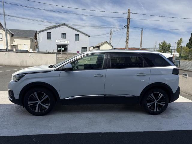 Peugeot 5008 image 5