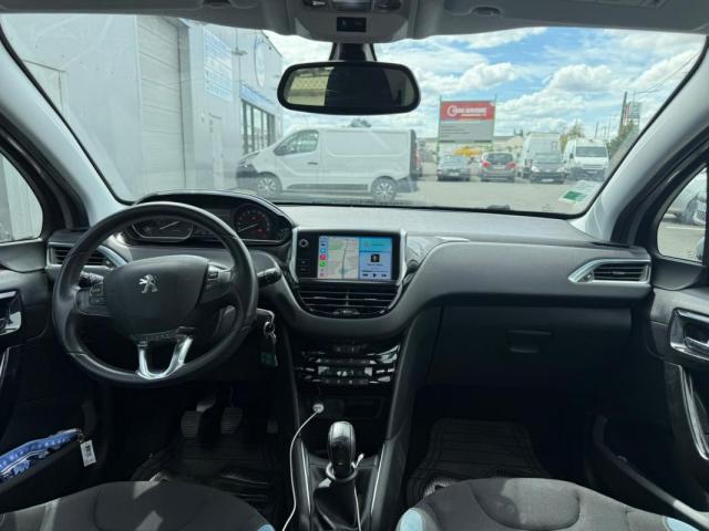 Peugeot 208 image 4