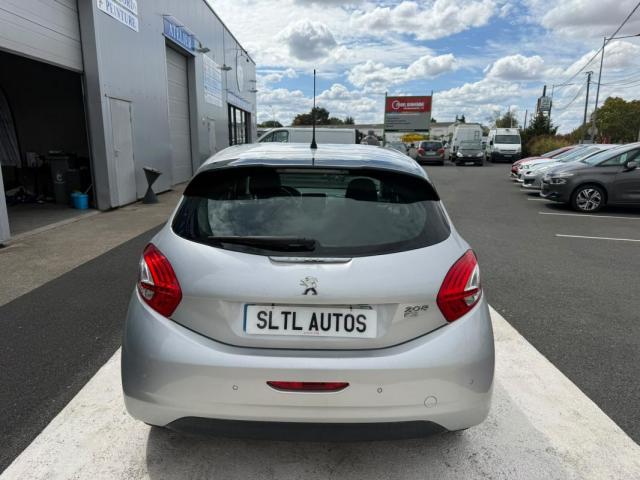 Peugeot 208 image 5
