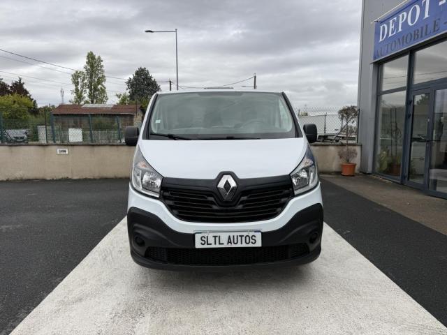 Renault Trafic image 2