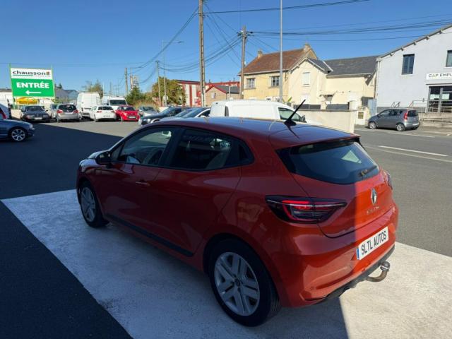 Renault Clio image 9