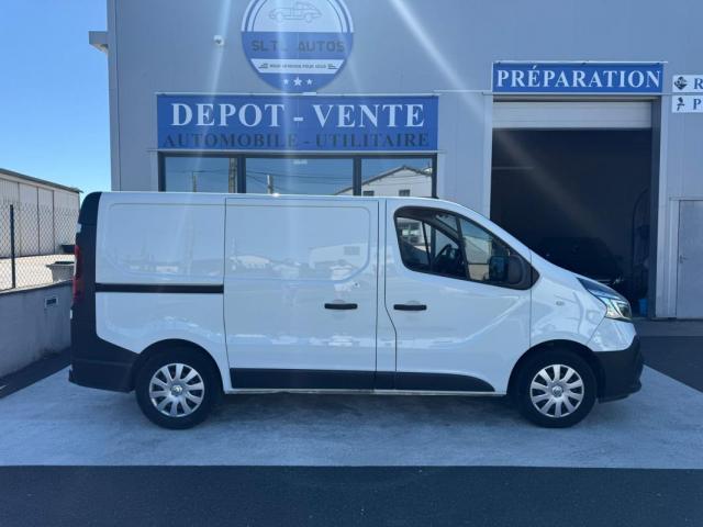 Renault Trafic image 9