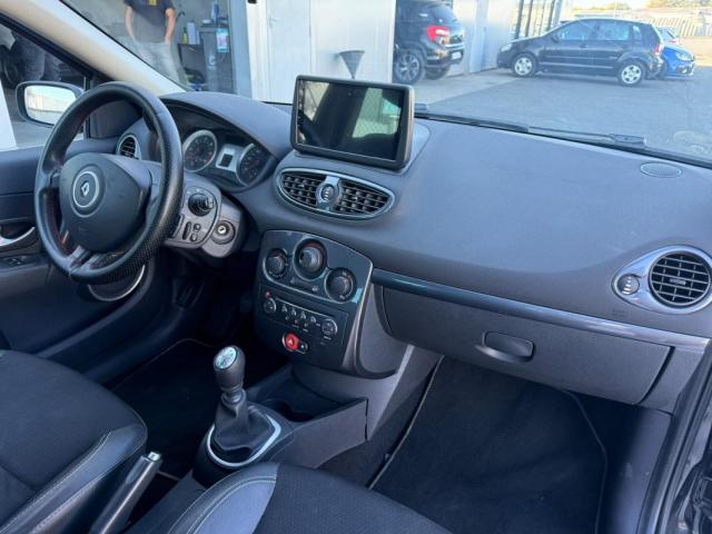 Peugeot 5008 image 4