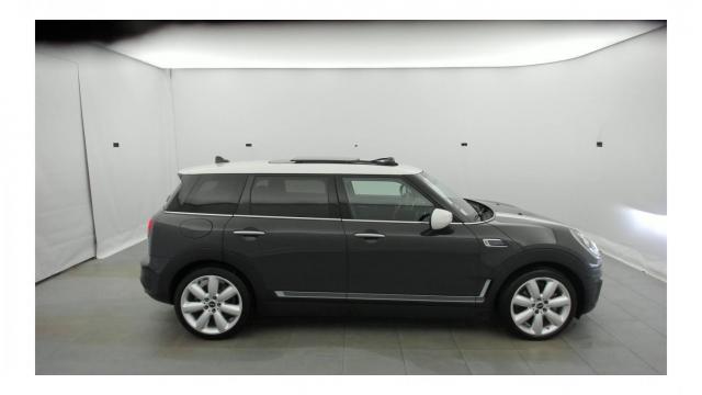 Mini Clubman image 4