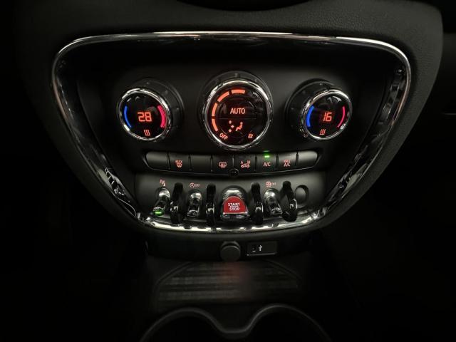 Mini Clubman image 2