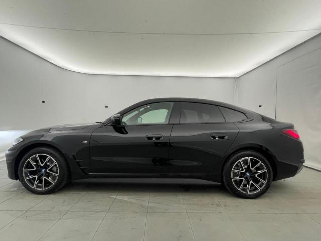Bmw I4 image 8