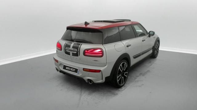 Mini Clubman image 5