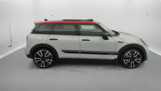 Mini Clubman image 7