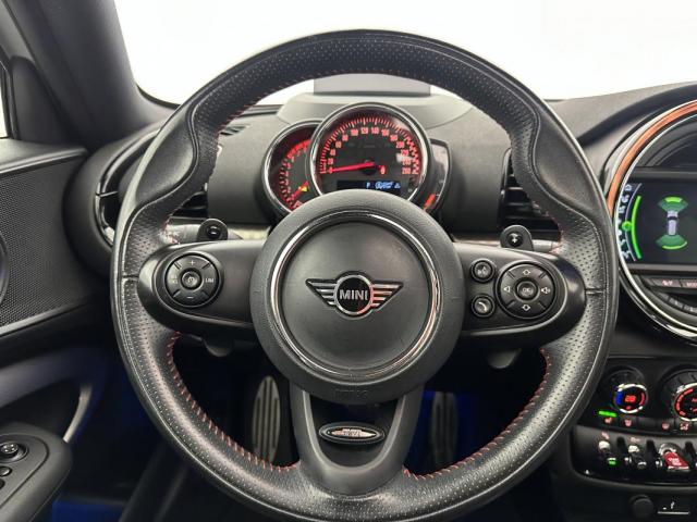 Mini Clubman image 2