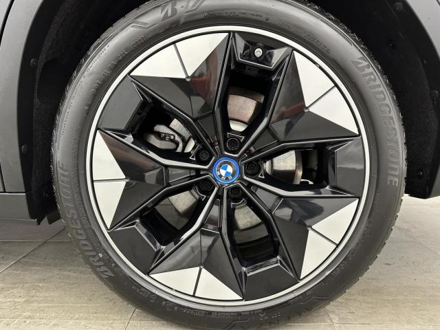 Bmw Ix3 image 2