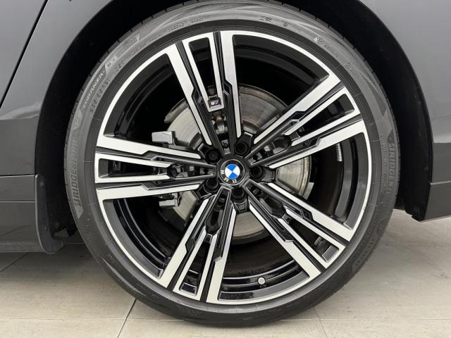 Bmw Série 7 image 2