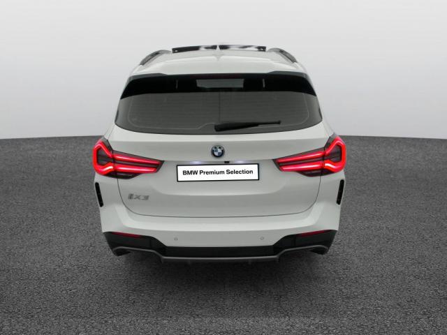 Bmw Ix3 image 7