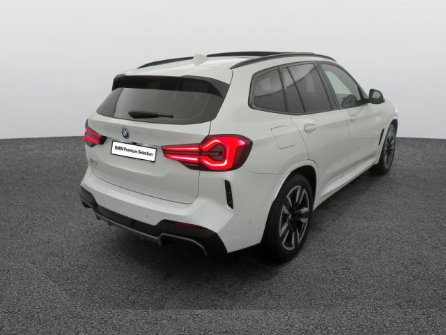 Bmw Ix3 image 8