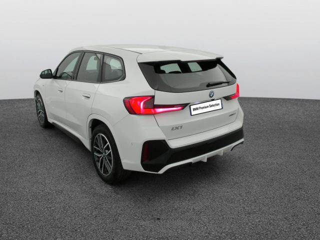 Bmw Ix1 image 8