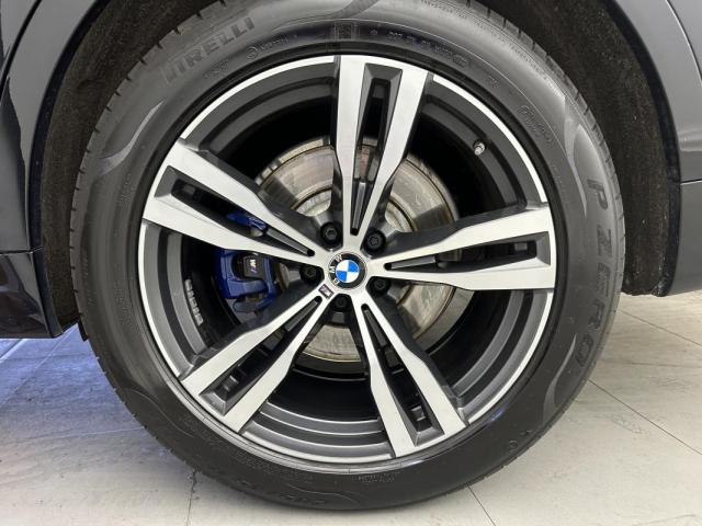 Bmw X7 image 7