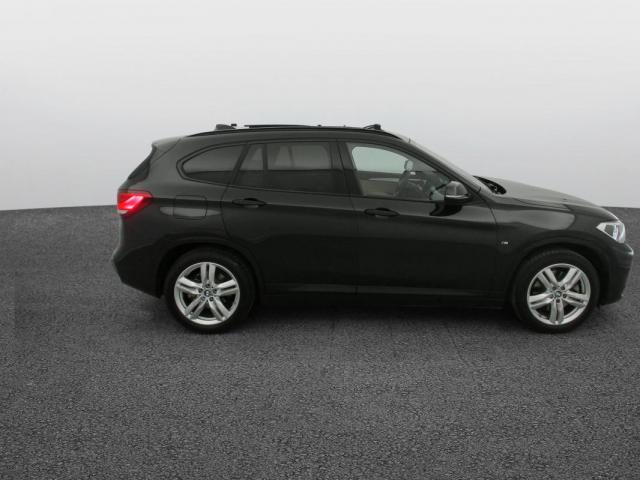 Bmw X1 image 8