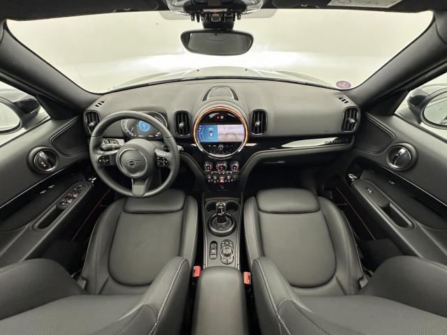 Mini Countryman image 9