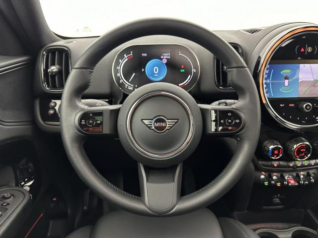 Mini Countryman image 8