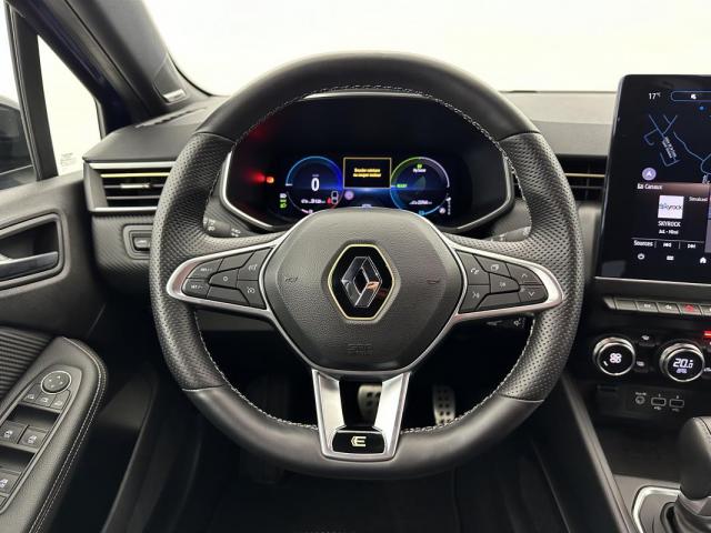 Renault Clio image 6