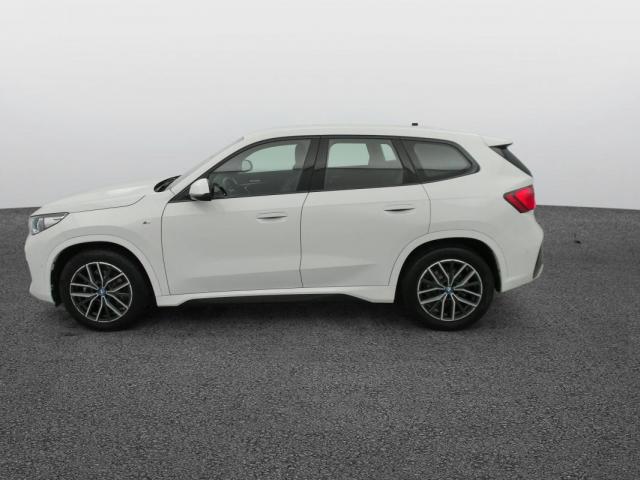Bmw Ix1 image 1