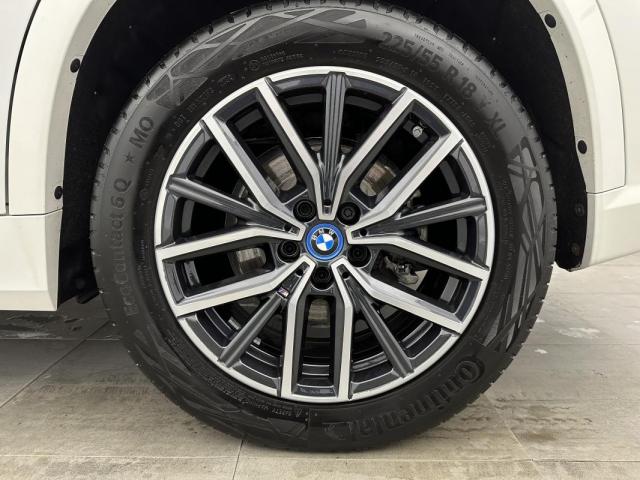 Bmw Ix1 image 6