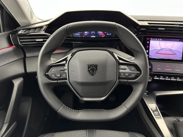 Peugeot 308 image 2