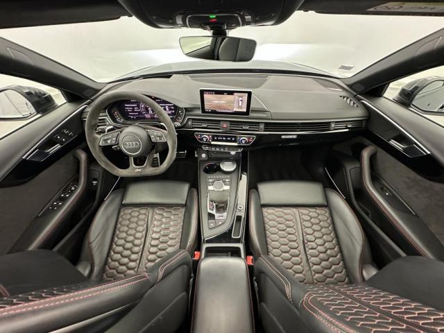 Audi Rs4 Avant image 1