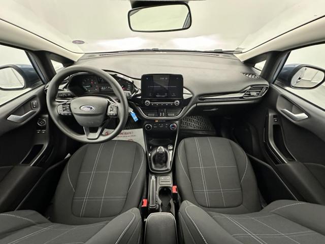 Ford Fiesta image 9