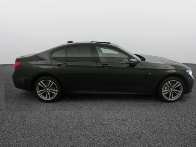 Bmw Série 7 image 4
