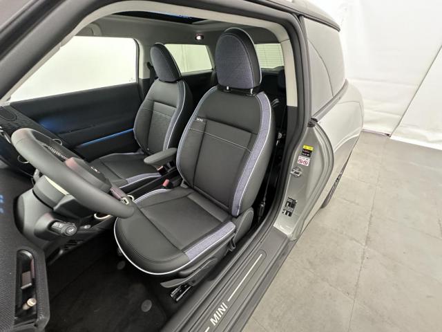 Mini Cooper image 6