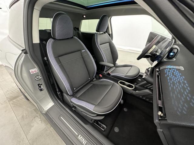 Mini Cooper image 3