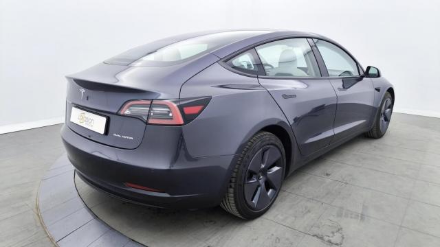 Tesla Model 3 image 3
