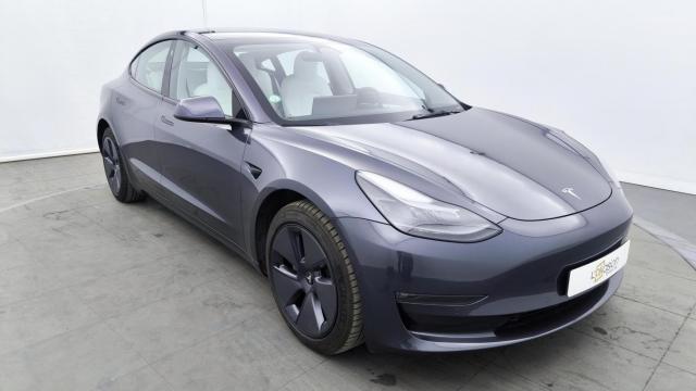 Tesla Model 3 image 9