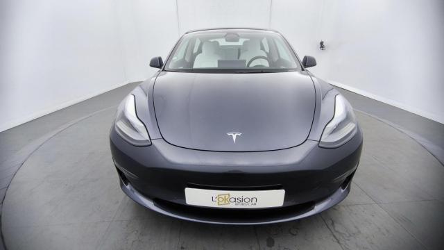 Tesla Model 3 image 1