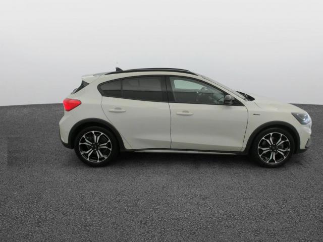 Ford Focus image 2