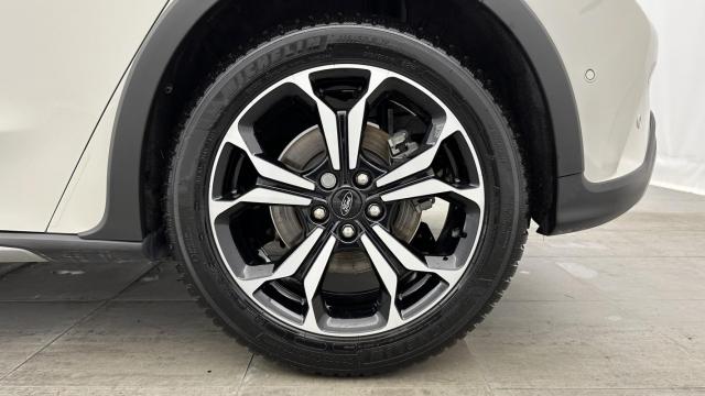 Ford Focus image 6