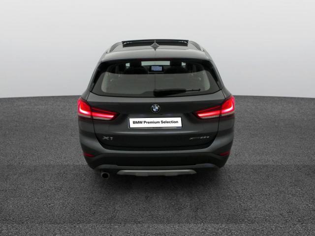 Bmw X1 image 2