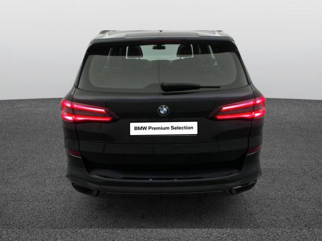 Bmw X5 image 2