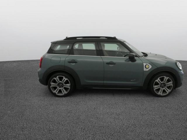 Mini Countryman image 8