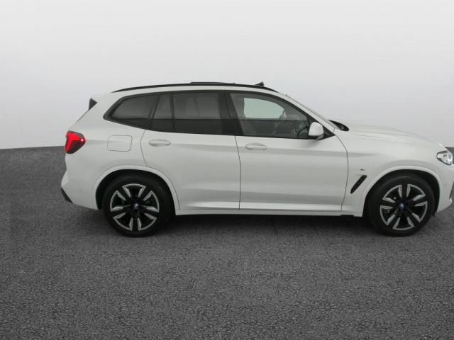 Bmw Ix3 image 1