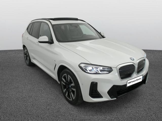 Bmw Ix3 image 9