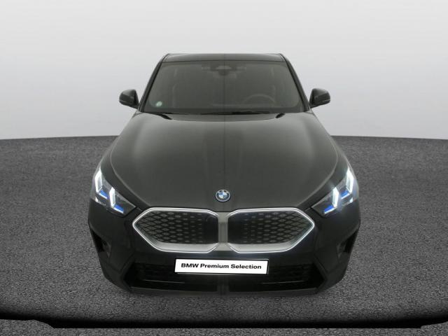 Bmw Ix2 image 3